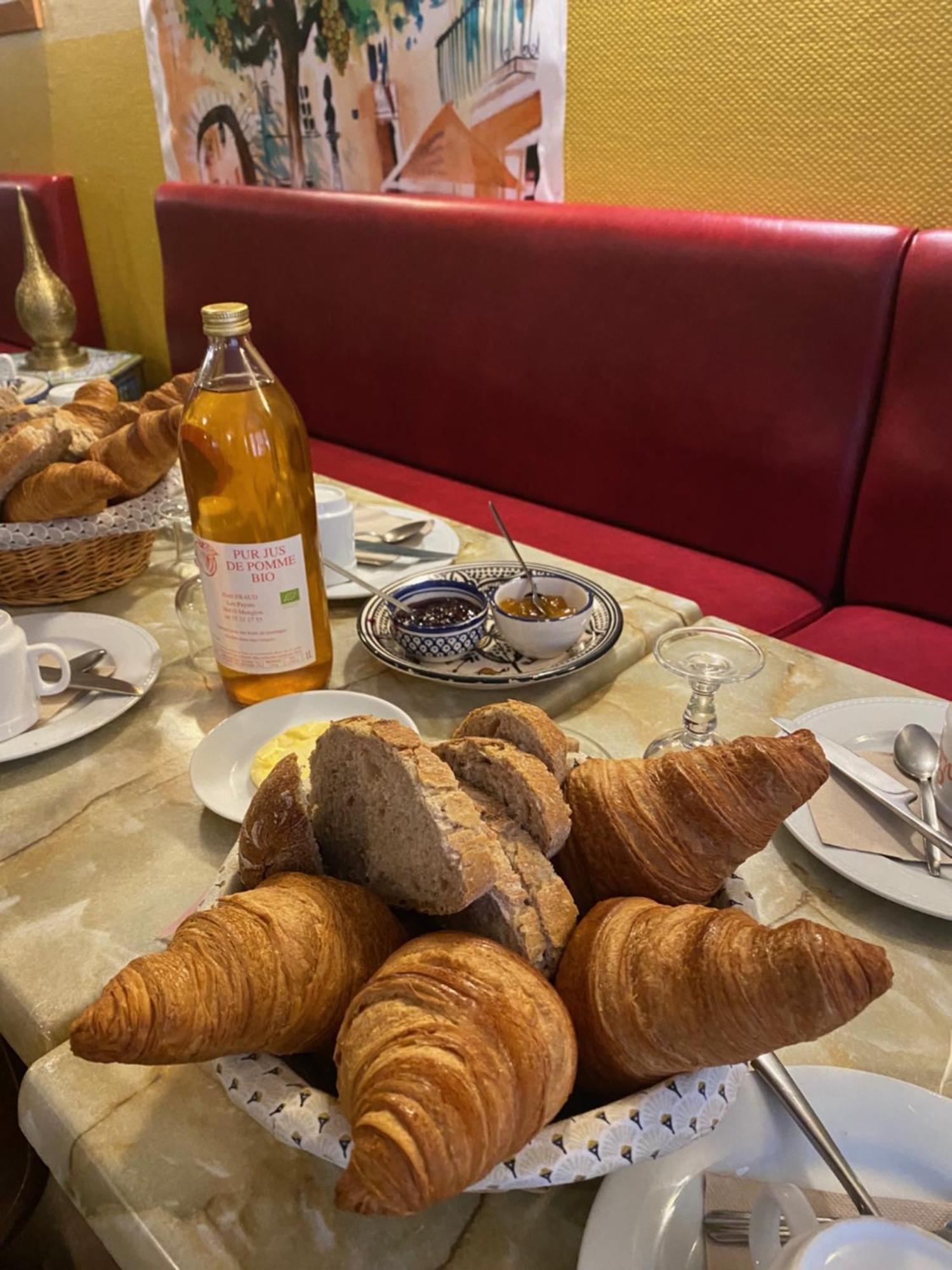 Hotel Le Dauphine Châtillon-en-Diois Zewnętrze zdjęcie
